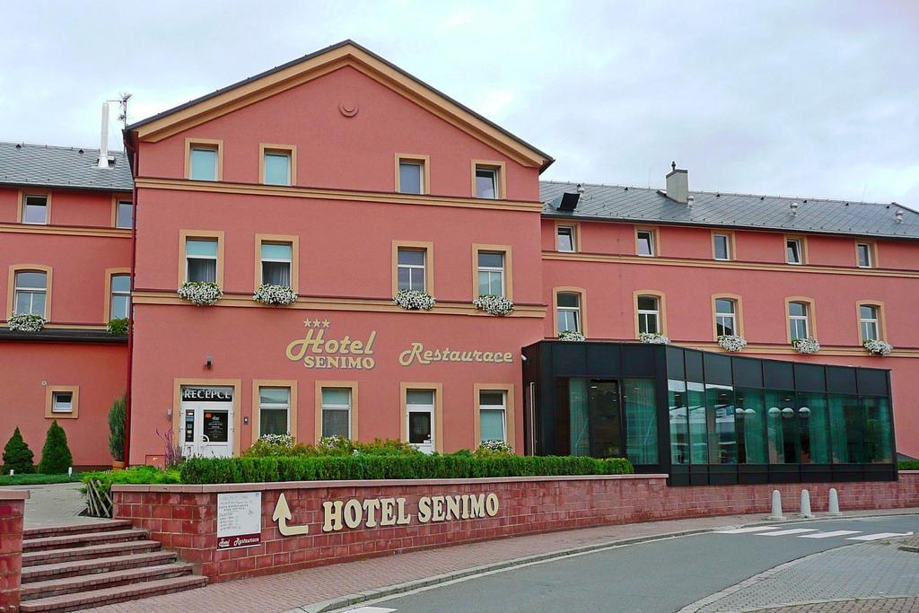 Hotel Senimo Olomouc Eksteriør bilde