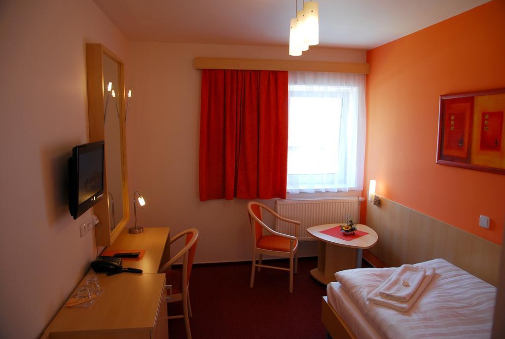 Hotel Senimo Olomouc Eksteriør bilde