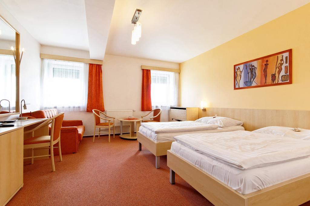 Hotel Senimo Olomouc Eksteriør bilde